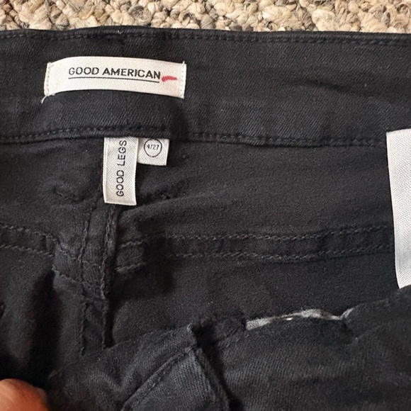 Good American Black High-Rise Skinny Jeans - Picture 5 of 10